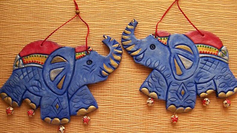 Amuletë elefantësh e bërë nga brumi i kripës
